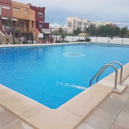 拉波夫拉德法尔纳尔斯Duplex, Piscina Y Playa别墅 外观 照片